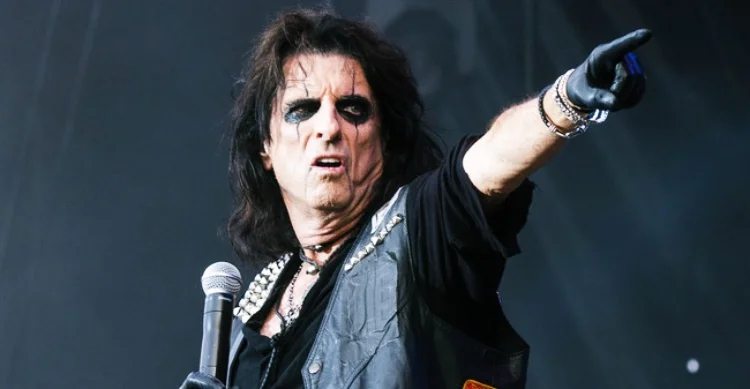 Alice Cooper’s Unyielding Dedication to Rock No Plans to Slow Down