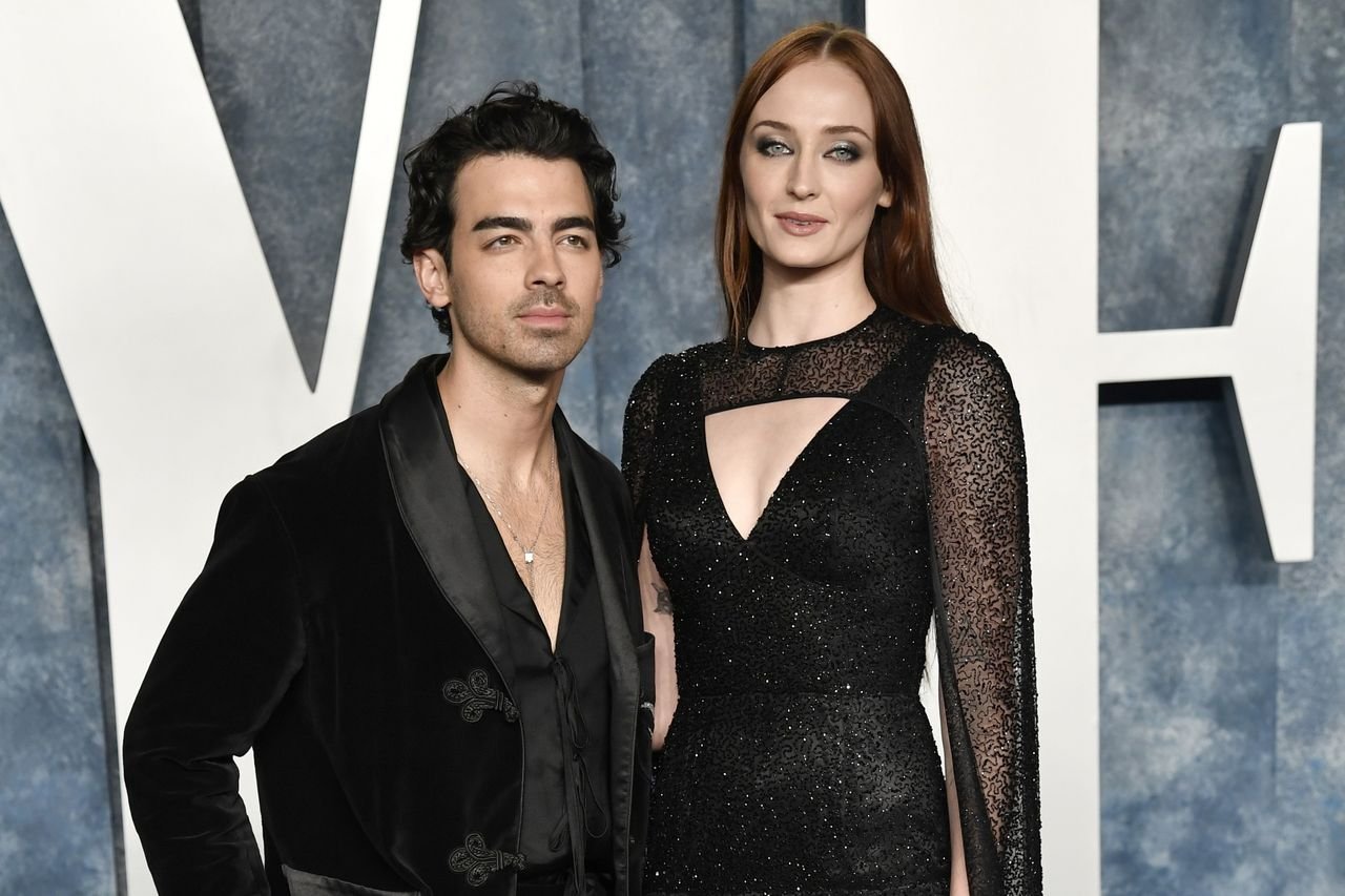 Joe Jonas, Reportedly 'Irate,' Accuses Taylor Swift of Interfering in His and Sophie Turner's Divorce